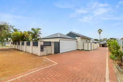 /international/au/1-27-wilson-street-carey-park-wa-151220104/