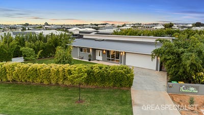 /international/au/33-henrys-run-drive-mildura-vic-151410380/
