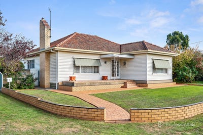 /international/au/27-laidman-street-maryborough-vic-151344956/