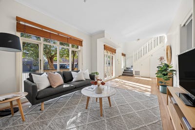 /international/au/1a-latrobe-street-caulfield-south-vic-152366320/