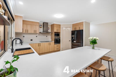 /international/au/39-43-river-oak-drive-flagstone-qld-147951836/?lang=en