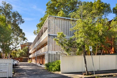/international/au/19-11-church-street-ashfield-nsw-148456860/