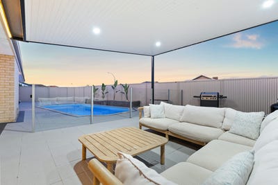 /international/au/5-thirlmere-link-waikiki-wa-152530736/