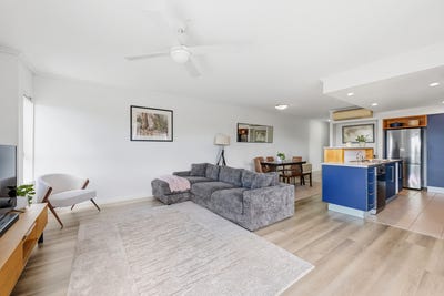 /international/au/5-42-scottsdale-drive-robina-qld-152252056/