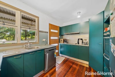 /international/au/96-third-avenue-marsden-qld-151538404/