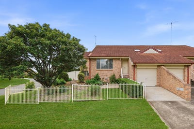 /international/au/20a-soling-crescent-cranebrook-nsw-151496332/