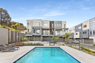/international/au/4-jackstay-close-safety-beach-vic-150873784/