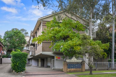 /international/au/15-13-oxford-street-merrylands-nsw-151038348/
