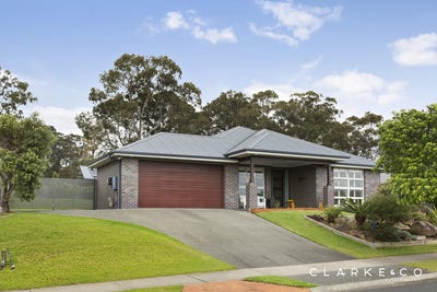 /international/au/19-duskdarter-street-chisholm-nsw-152678588/