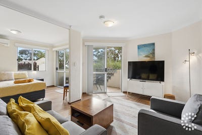 /international/au/10-11-mcatee-court-fremantle-wa-151244896/