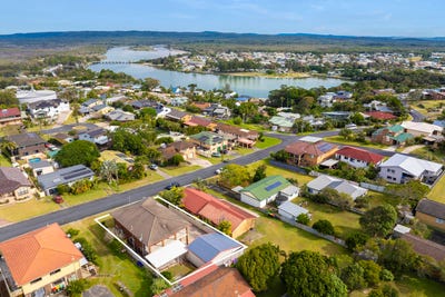 /international/au/42-pacific-crescent-evans-head-nsw-148400324/