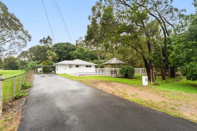 /international/au/38-william-street-waterford-west-qld-151259468/