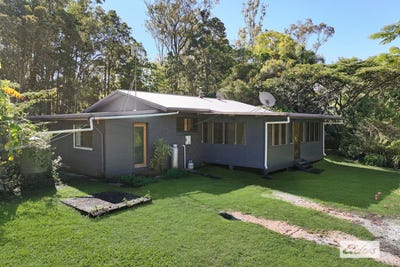 /international/au/901-wooroora-road-millstream-qld-151414408/