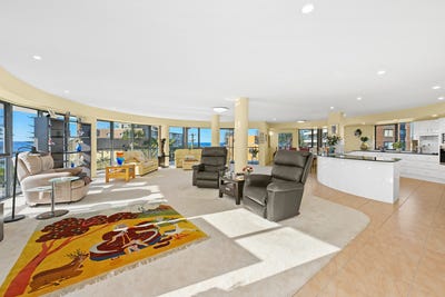 /international/au/7-5-joffre-street-port-macquarie-nsw-148209064/