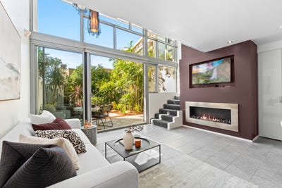 /international/au/204-21-elizabeth-bay-road-elizabeth-bay-nsw-152637884/