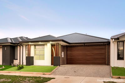 /international/au/16-sesame-street-fraser-rise-vic-152652852/