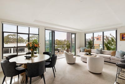 /international/au/16-8-kochia-lane-lindfield-nsw-150707876/