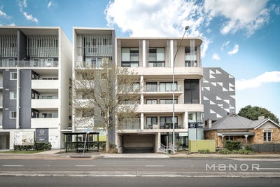 /international/au/23-13-old-northern-road-baulkham-hills-nsw-152485044/