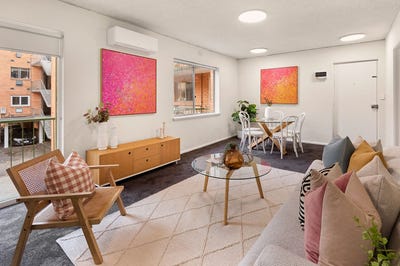 /international/au/5-37-haines-street-north-melbourne-vic-151408940/