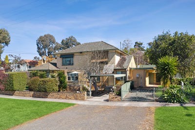 /international/au/32-rodney-street-quarry-hill-vic-152465500/