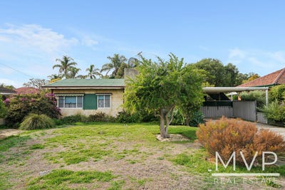 /international/au/36-simons-street-coolbellup-wa-151214544/