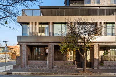 /international/au/g-1-3-centenary-street-north-adelaide-sa-151593528/