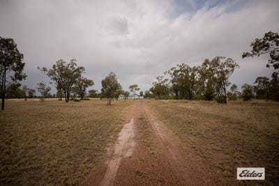 /international/au/301-wallumbilla-south-road-wallumbilla-qld-151426580/