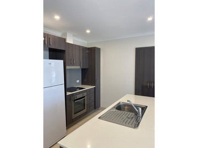 /international/au/4-25-fairweather-crescent-coolalinga-nt-151175912/