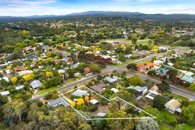 /international/au/6-landseer-street-castlemaine-vic-150920304/