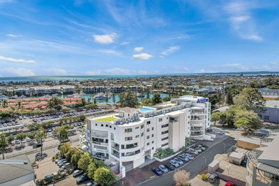 /international/au/21-135-139-shore-street-west-cleveland-qld-151004204/