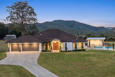 /international/au/20-sovereign-way-samford-valley-qld-151082716/