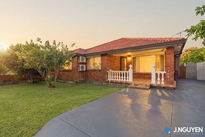/international/au/147-king-road-fairfield-west-nsw-152674284/