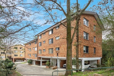 /international/au/6-38-khartoum-road-macquarie-park-nsw-148497380/