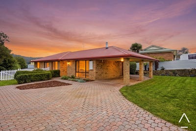 /international/au/21-glover-avenue-blackstone-heights-tas-151622132/