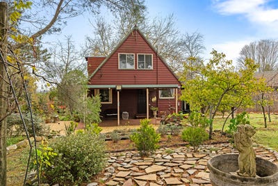 /international/au/44-46-montgomery-street-mount-victoria-nsw-151271792/