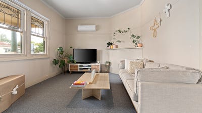 /international/au/15-nightingale-street-newington-vic-148585196/