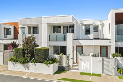 /international/au/239-2-bella-avenue-robina-qld-150901144/