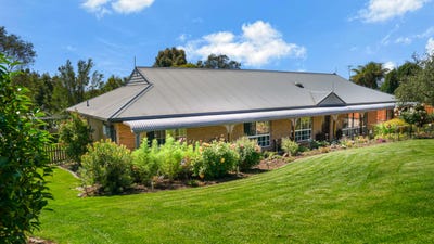 /international/au/8-kimberly-court-trevallyn-tas-151424100/