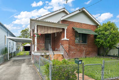 /international/au/16-thalaba-road-new-lambton-nsw-152437828/