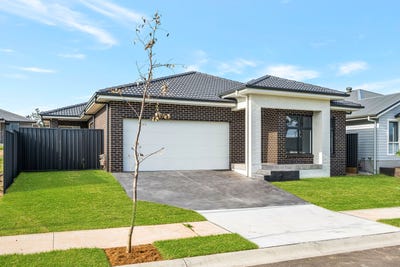 /international/au/16-16a-dulcimere-street-tahmoor-nsw-148350428/