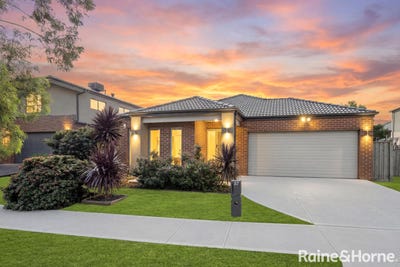 /international/au/37-foxley-crescent-mickleham-vic-151273812/