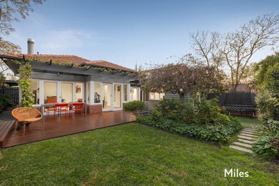 /international/au/22-bond-street-ivanhoe-vic-152494428/
