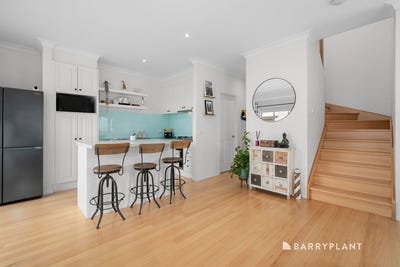 /international/au/5-48-fairlie-avenue-macleod-vic-151137960/