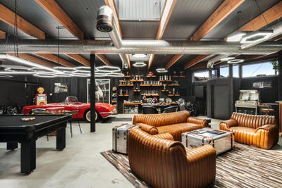 /international/au/381-383-mount-alexander-road-ascot-vale-vic-505137272/