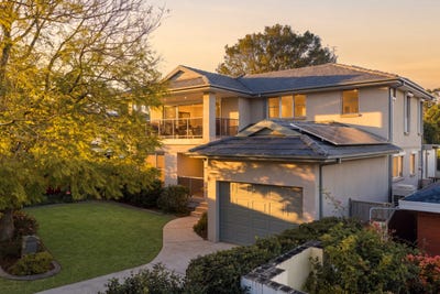 /international/au/9-burrendong-road-leumeah-nsw-152559148/
