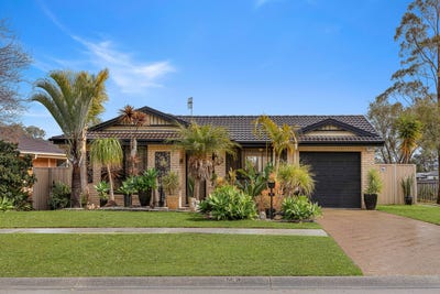 /international/au/1-terka-street-wadalba-nsw-151308840/