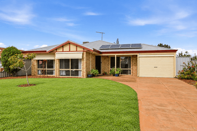 /international/au/19-sennet-lane-warnbro-wa-152142384/