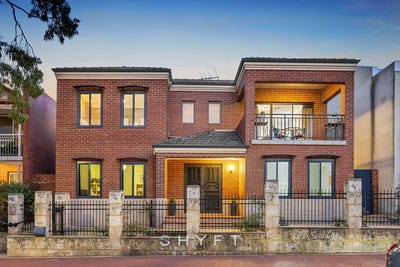 /international/au/479-lakeside-drive-joondalup-wa-151336368/