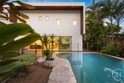 /international/au/9-depper-street-sunshine-beach-qld-147849804/?lang=es