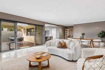/international/au/44-labianca-vista-carramar-wa-151306956/